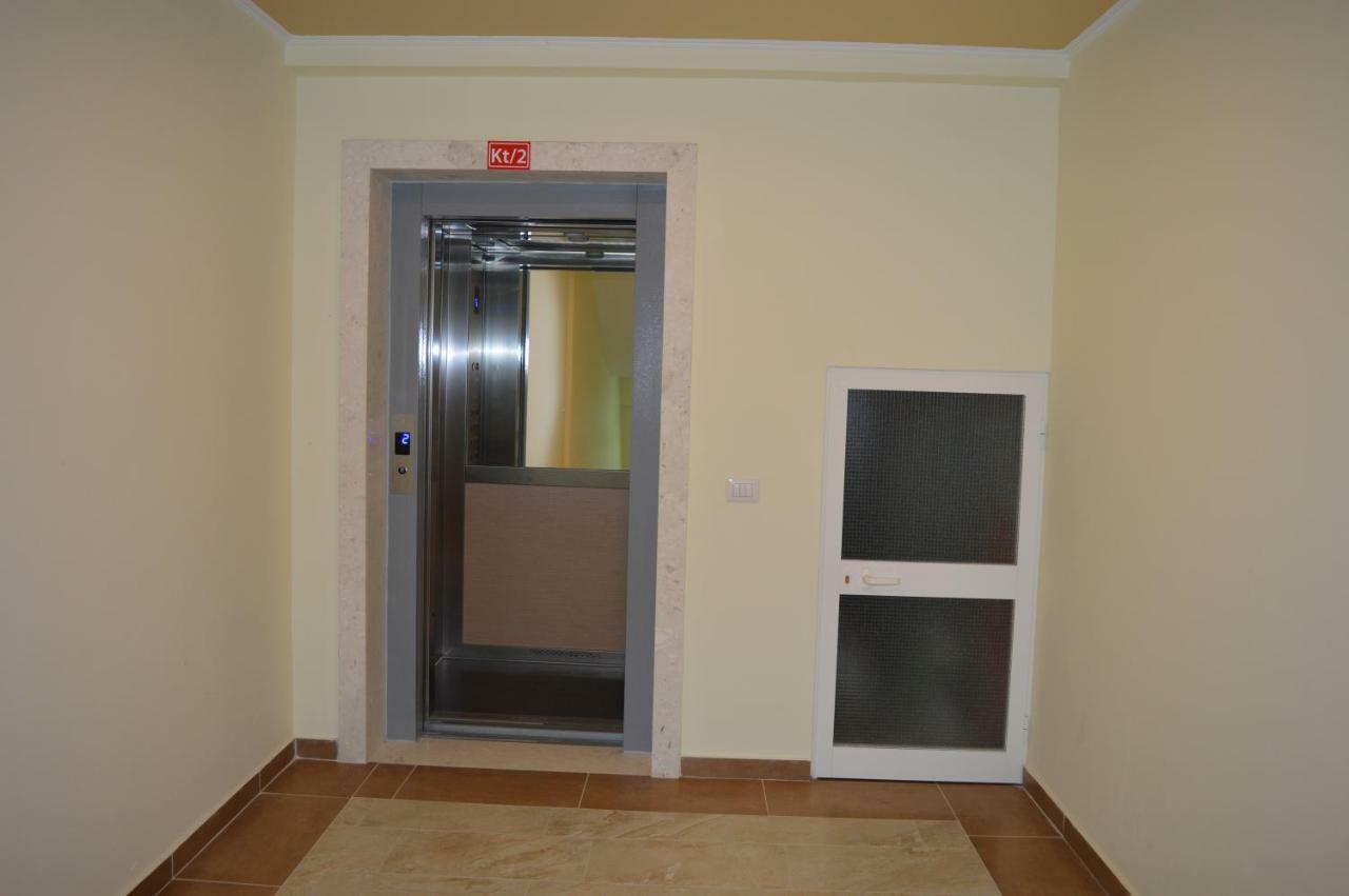 Blini Seaside Apartment Шенджин Экстерьер фото